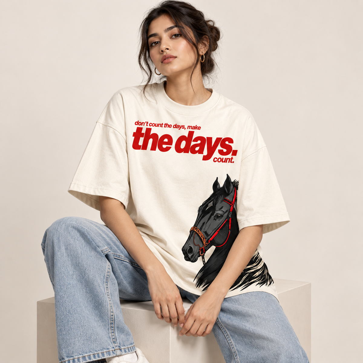 Make The Days Count – Horse Side Print Oversized T-Shirt