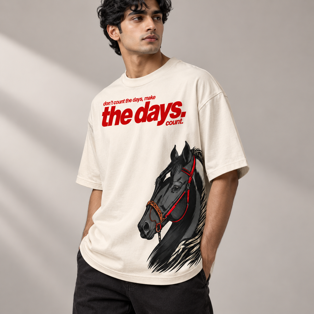 Make The Days Count – Horse Side Print Oversized T-Shirt